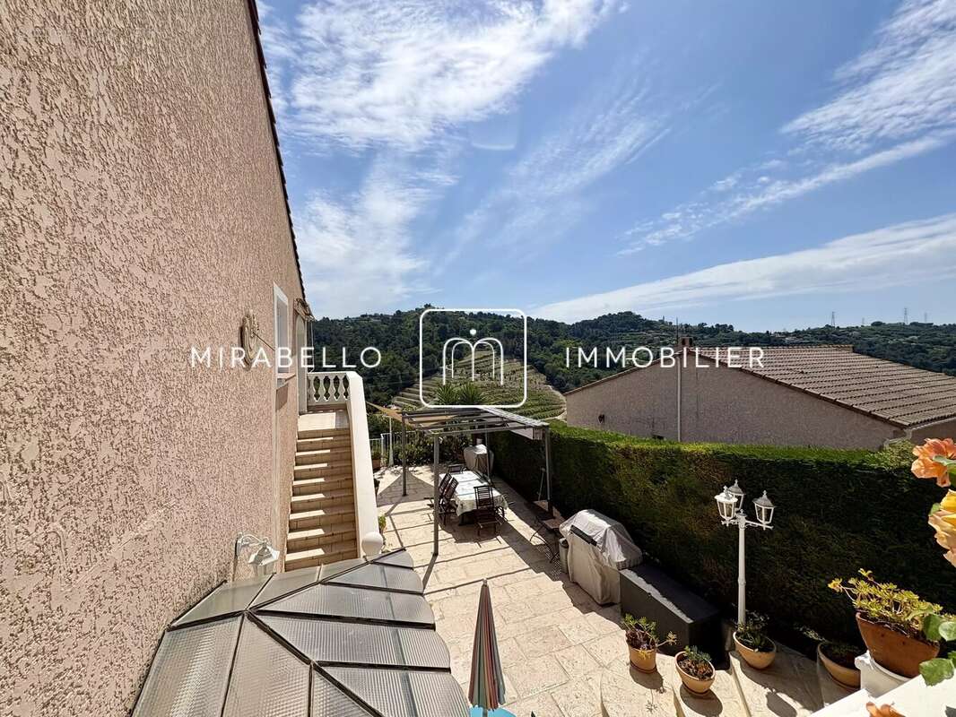 Maison 193 m² à Colomars  - photo 33