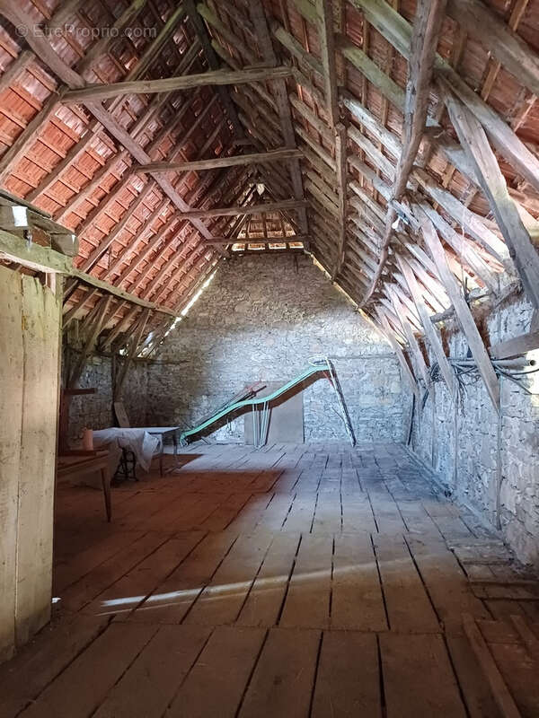 Maison à LARROQUE-TOIRAC