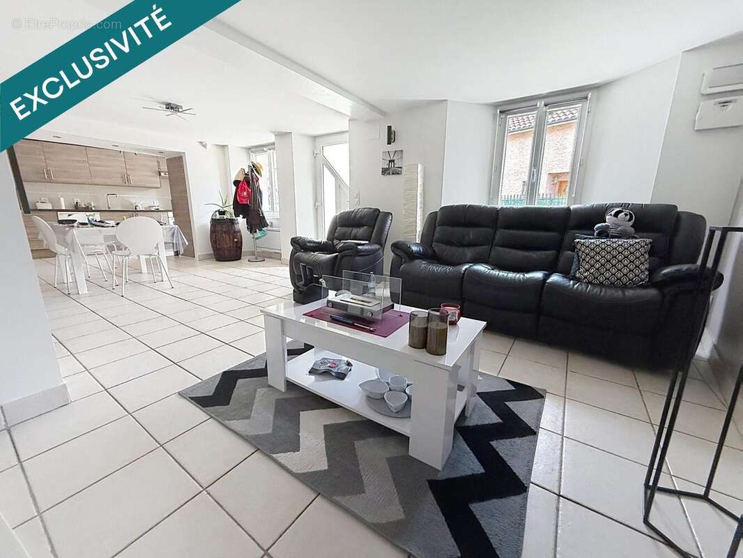 Maison 83 m² à Beaucroissant  - photo 3
