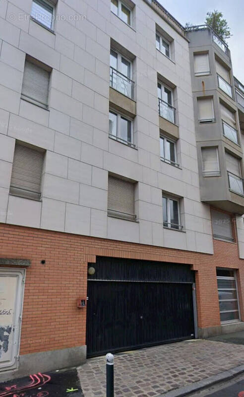 Parking à ASNIERES-SUR-SEINE