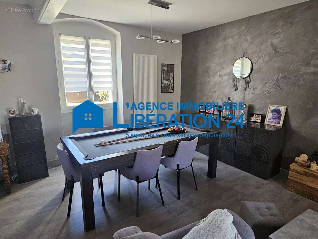 Maison à SAINT-PAUL-EN-JAREZ