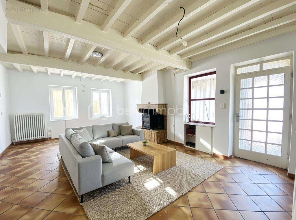 Maison 93 m² avec terrain de 500 m² au cœur de Balan – Exclusivité! - photo 8