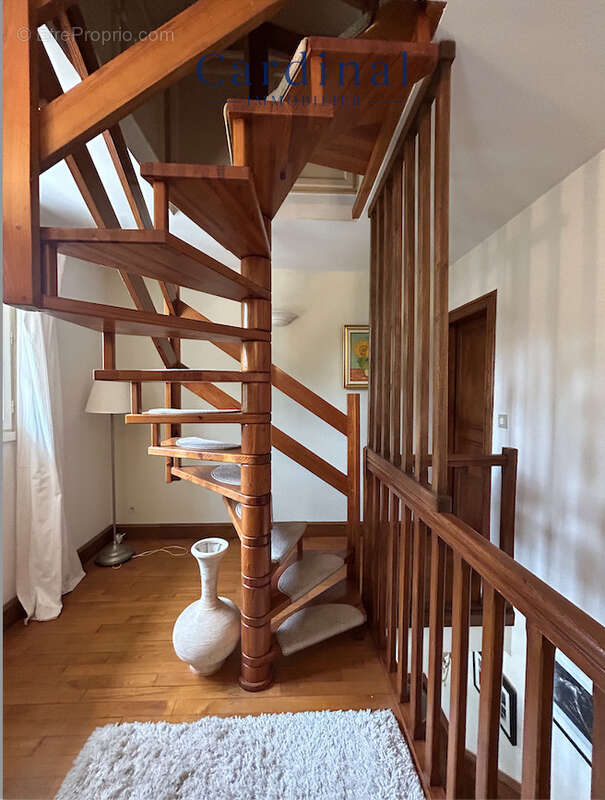 Maison à COURSAC