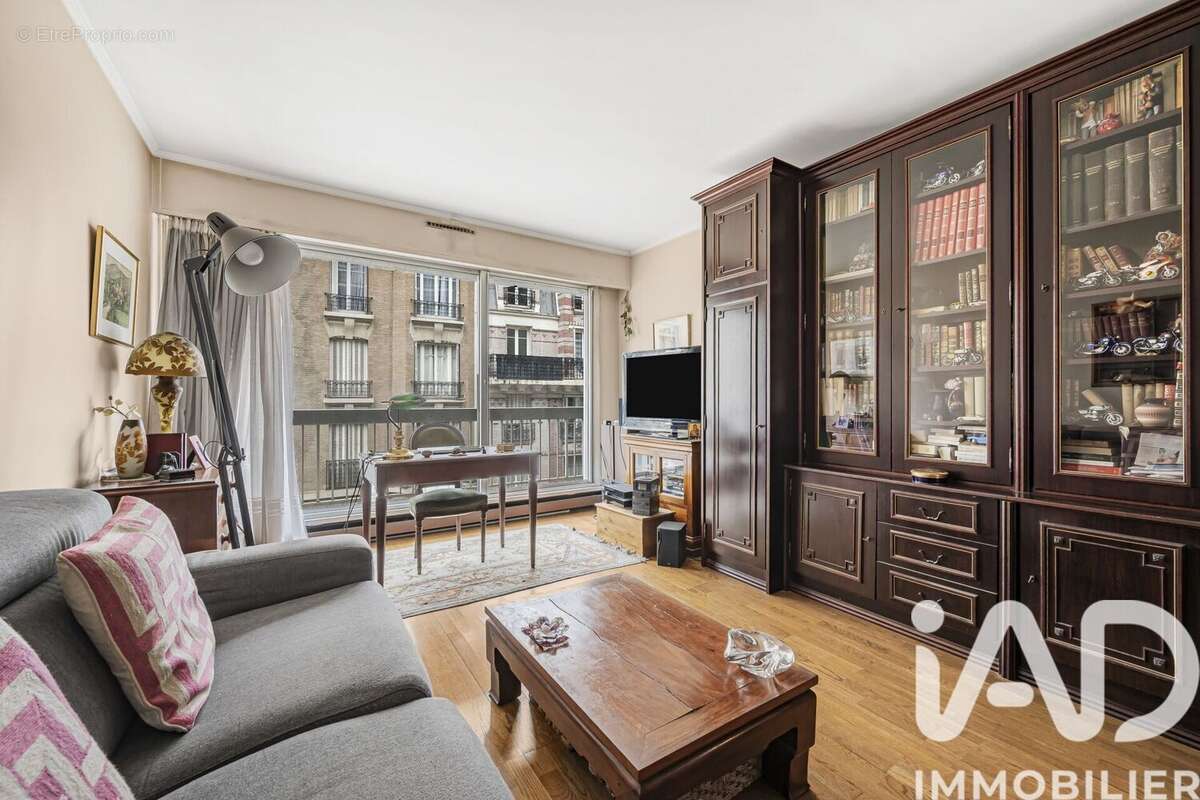 Photo 4 - Appartement à PARIS-19E