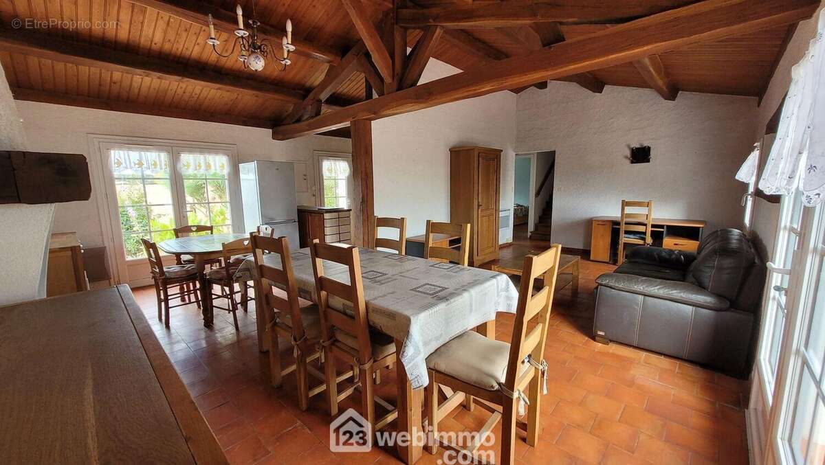 Maison 93 m² à Longeville-Sur-Mer  - photo 20