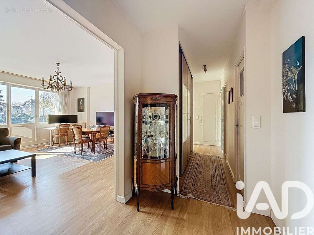 Photo 4 - Appartement à ENGHIEN-LES-BAINS