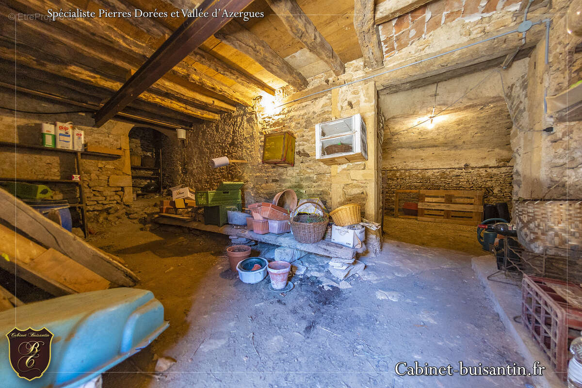 Maison à LE BOIS-D'OINGT