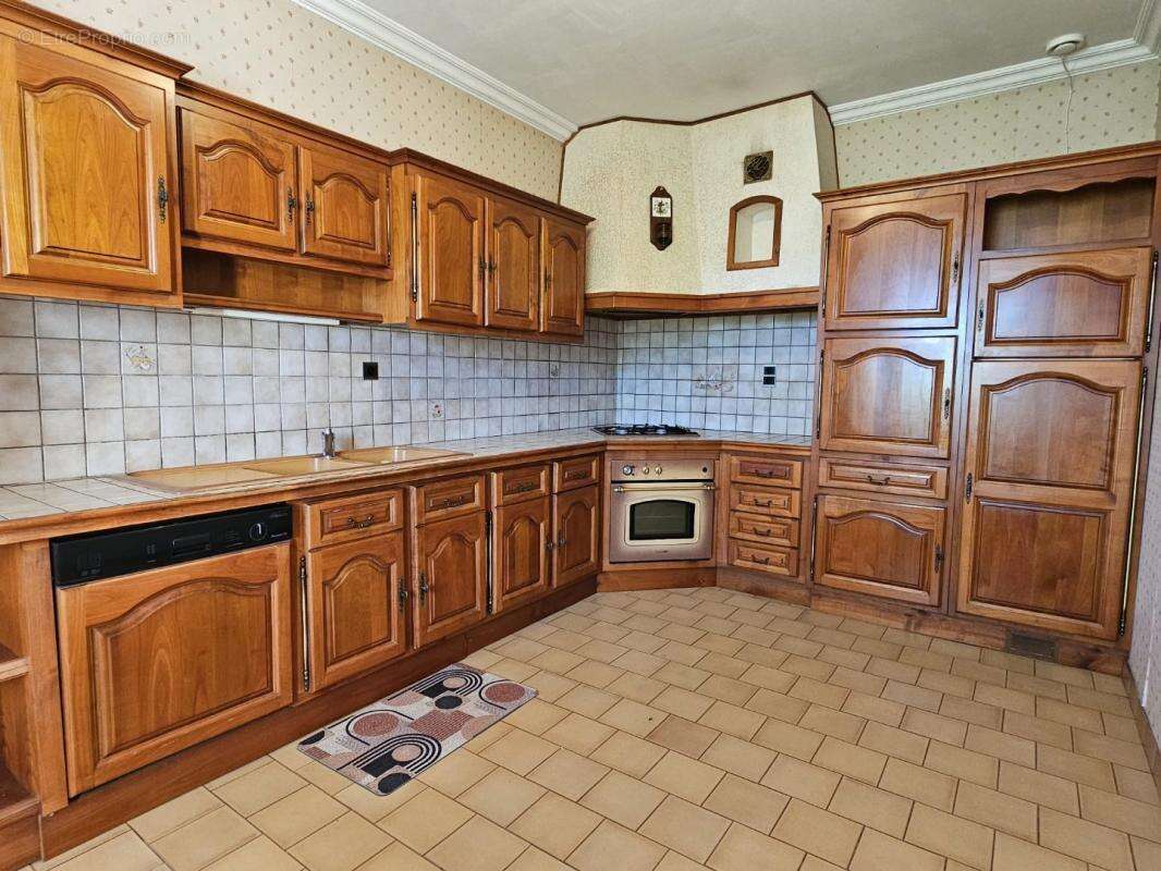 Maison à LABARTHE-SUR-LEZE