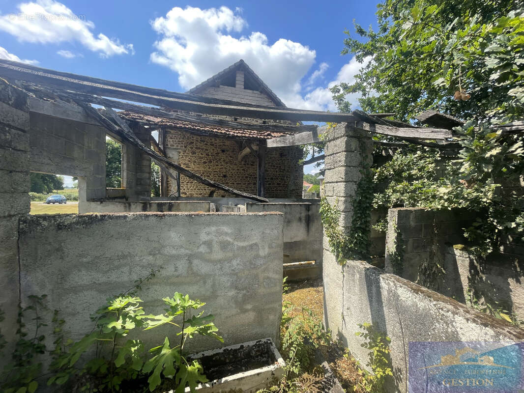 Maison à SOUMOULOU
