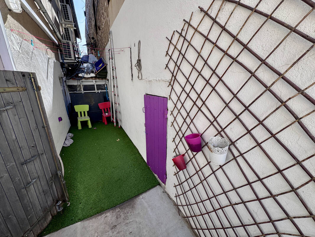 Appartement à MARSEILLE-16E