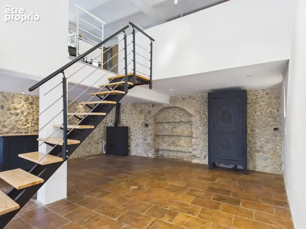 Maison de village - 2 pièces - 70 m² - Haut-de-Cagnes - photo 3