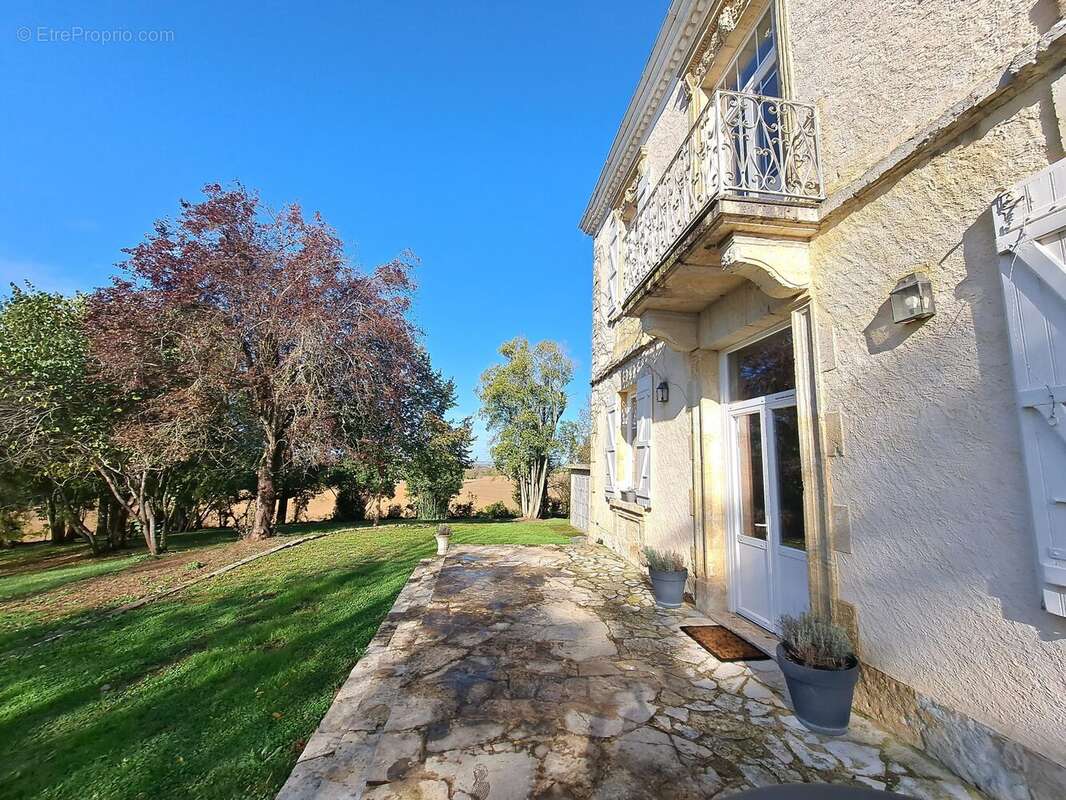 Maison à FLEURANCE