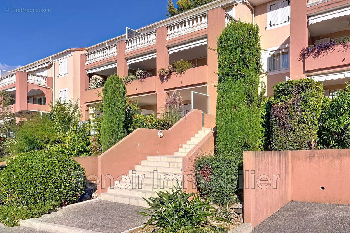 Appartement à VILLENEUVE-LOUBET