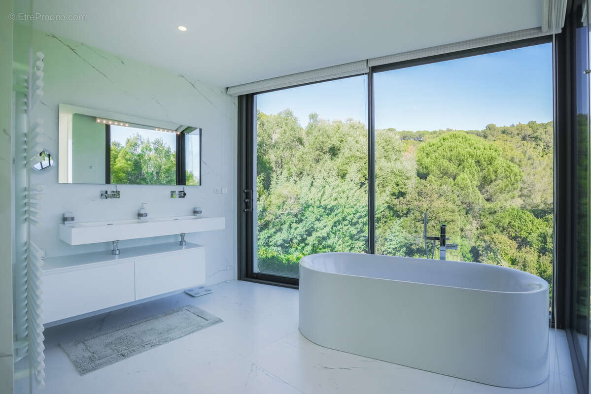 Maison à CAVALAIRE-SUR-MER