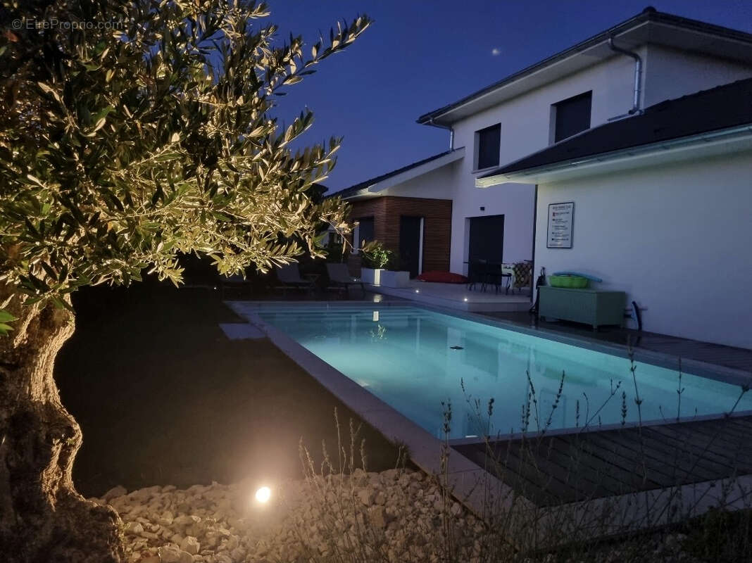 Maison à BRENTHONNE