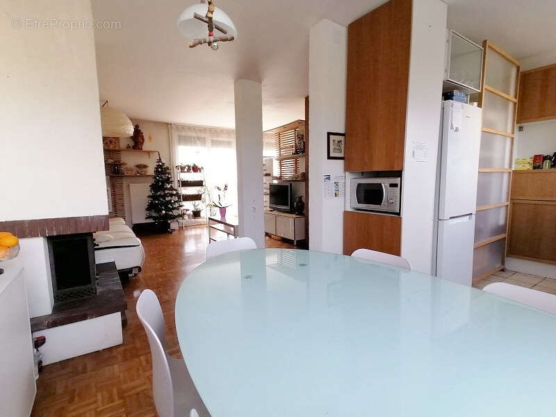 Maison à PONTAULT-COMBAULT