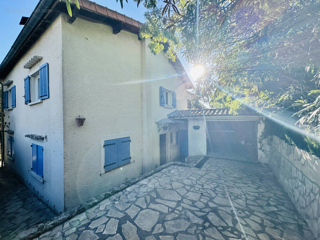 Maison à GRASSE