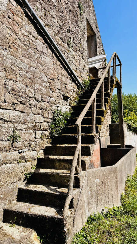Maison à CAST