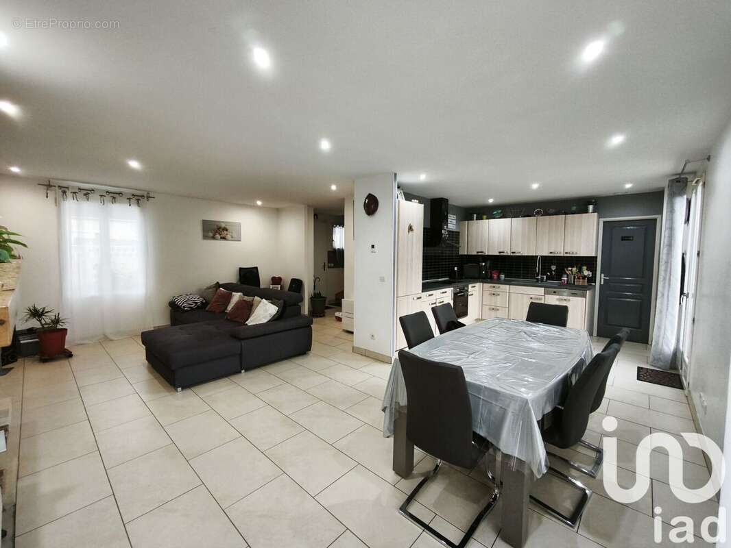 Photo 2 - Maison à NANTEUIL-LE-HAUDOUIN