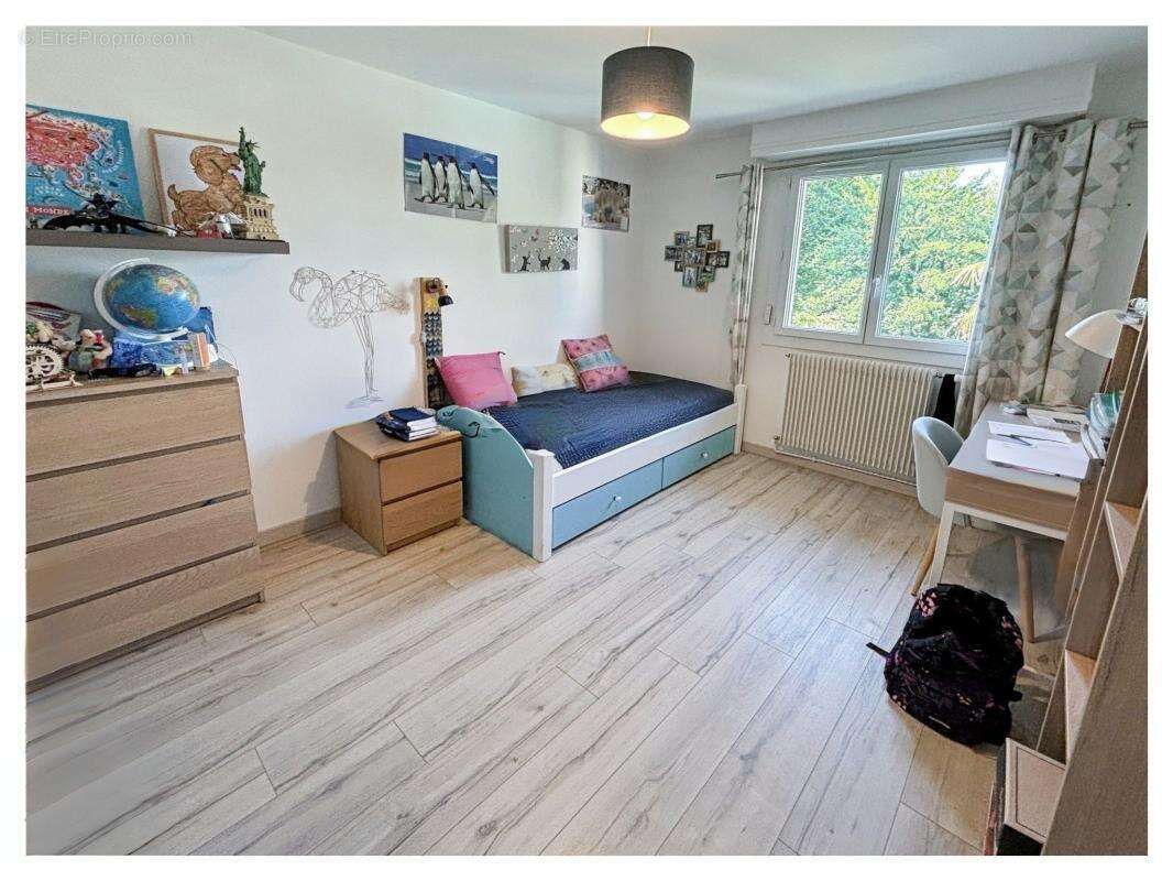 Appartement à BILLERE