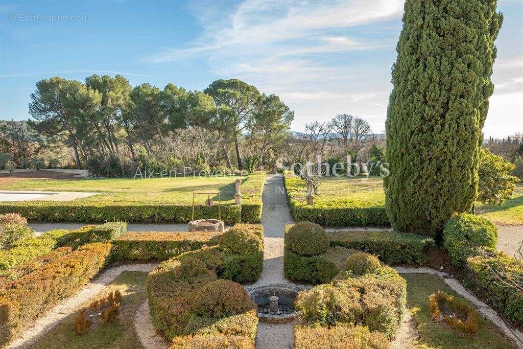 Maison à AIX-EN-PROVENCE