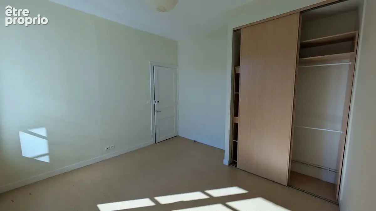 Appartement 52m2 NIORT - Cave et parking privatif - photo 4