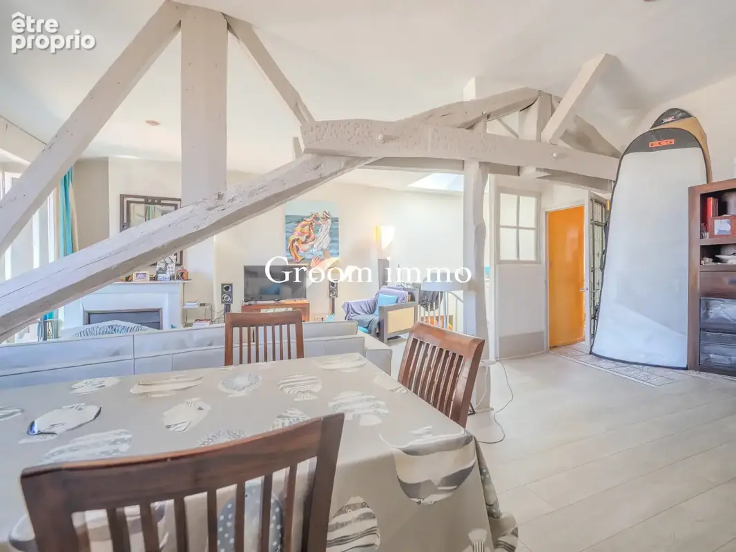 Exclusivité, Biarritz Hyper centre, bel appartement traversant - photo 7