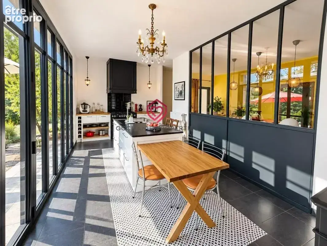 Propriété de caractère rénovée avec vues panoramiques – 6,5 hectares - photo 3