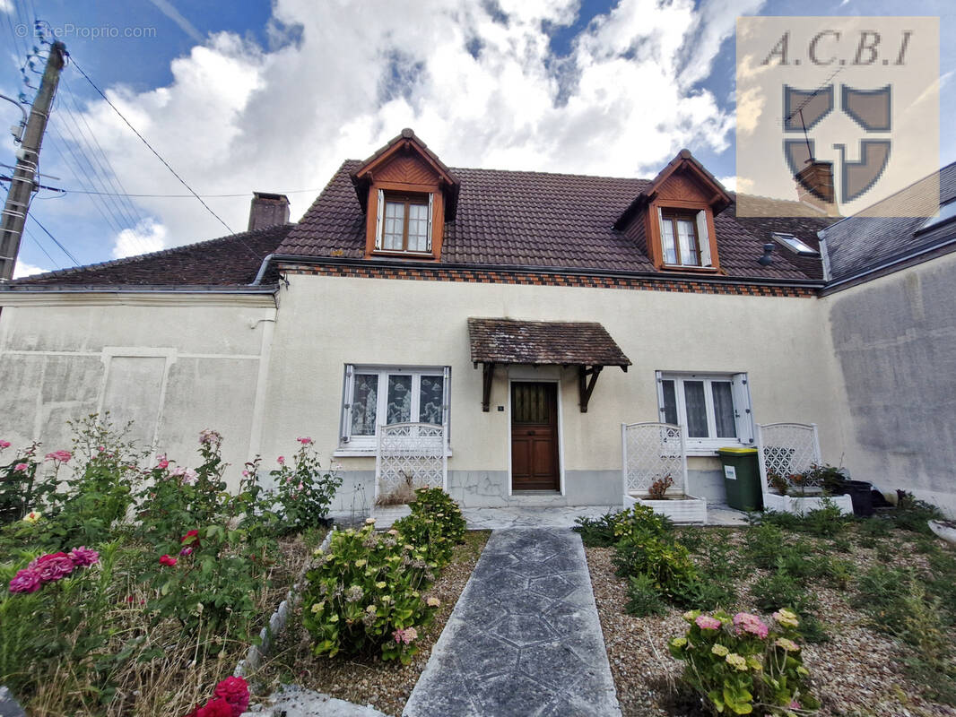 Maison à CHAUVIGNY-DU-PERCHE