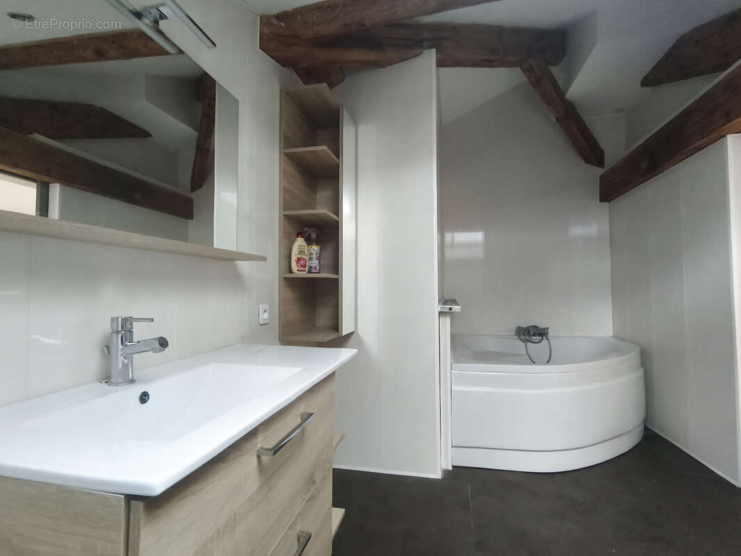 Appartement à MONTAGNY