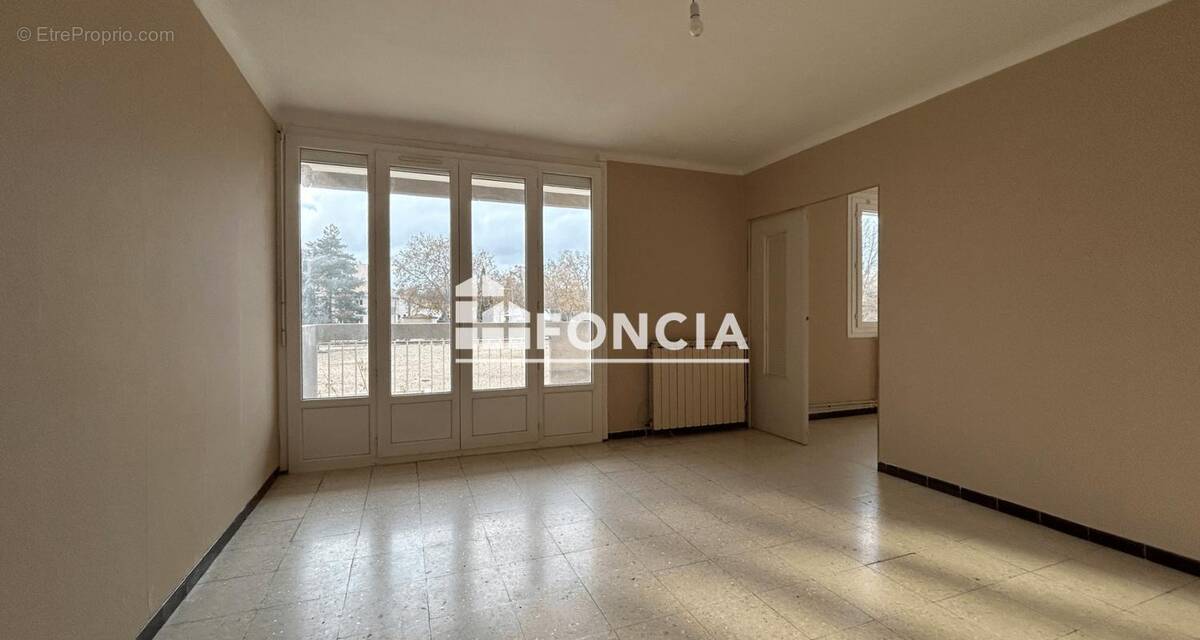 Appartement à NIMES