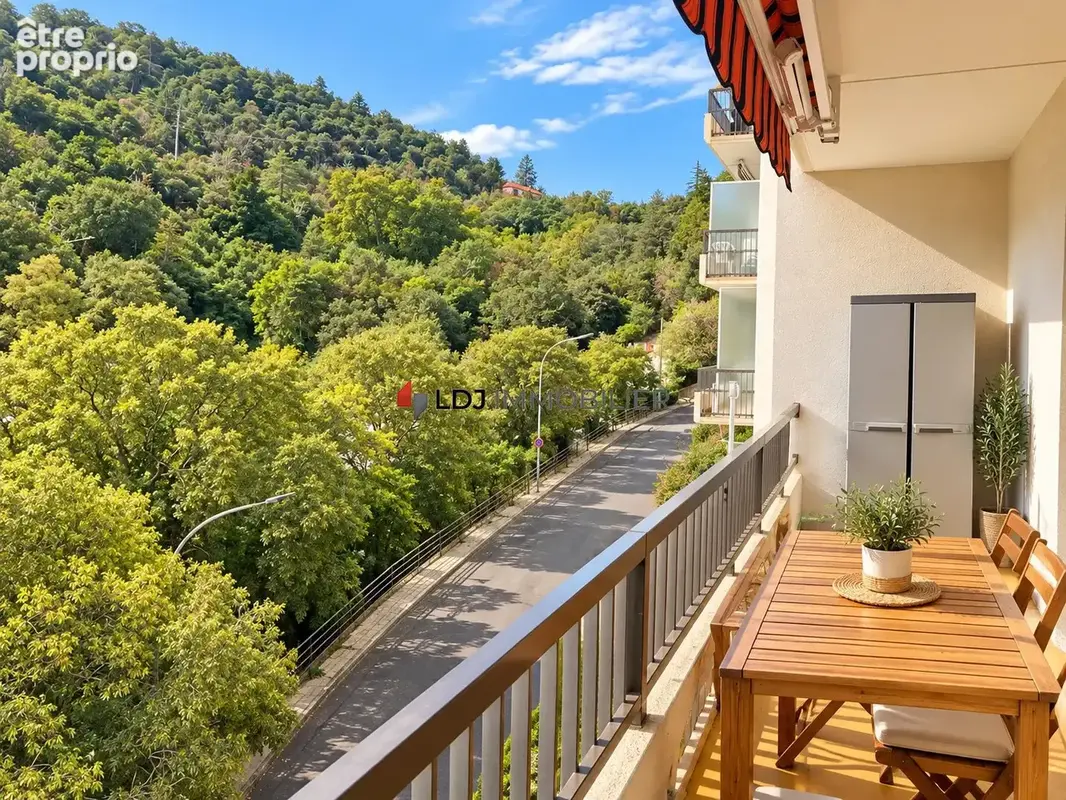 Appartement 1 pièce 28 m² à vendre à Amelie-Les-Bains-Palalda (66110) - photo 2