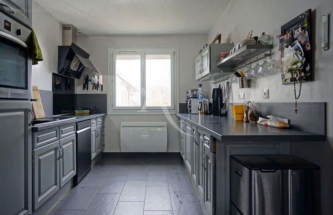 Maison à SAINT-JEAN-DE-BRAYE