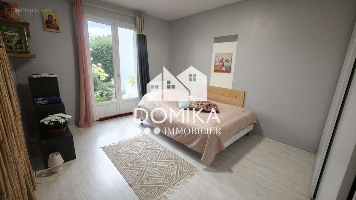 Maison à BONNIERES-SUR-SEINE