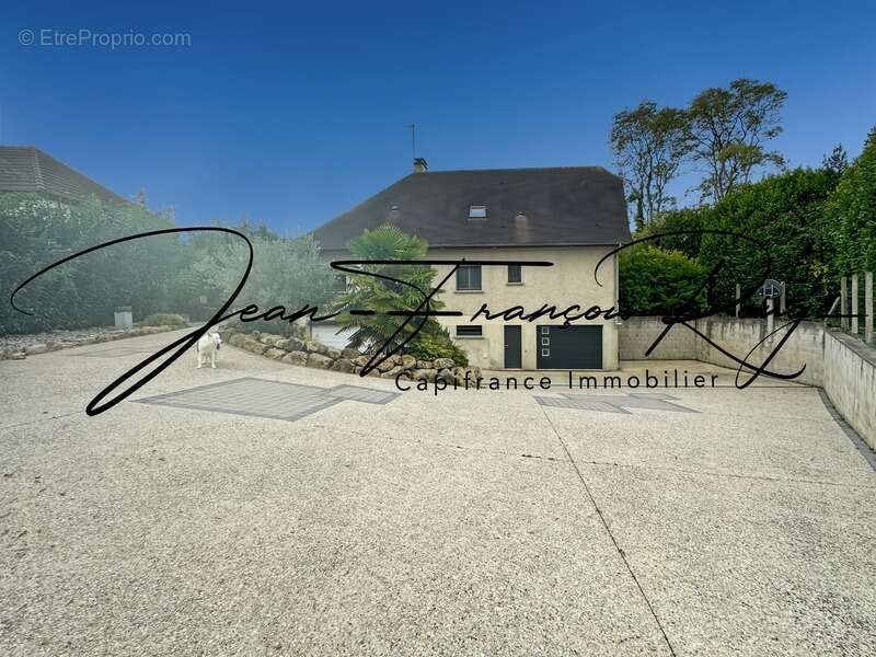 AGNEAUX, superbe maison de 210 m² avec vie de plain-pied, piscine et spa - photo 4