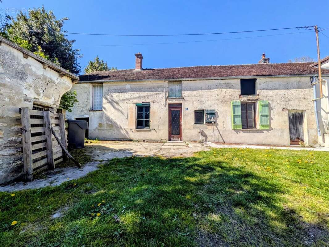 Maison à LA FERTE-GAUCHER