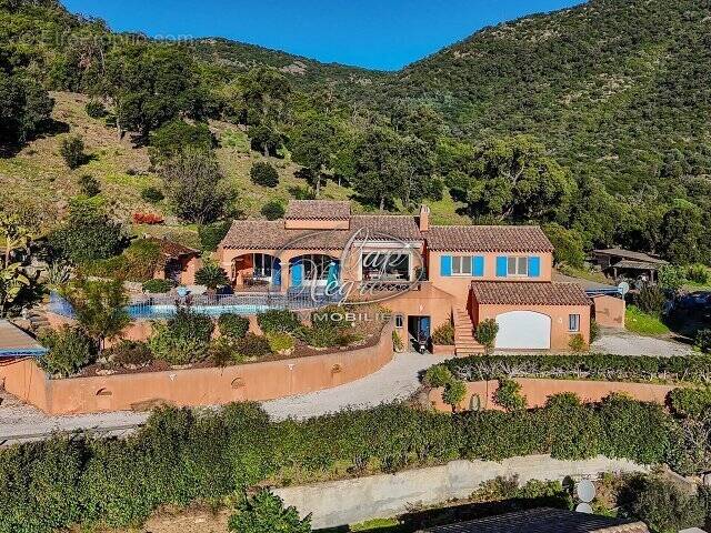 Maison à LE LAVANDOU