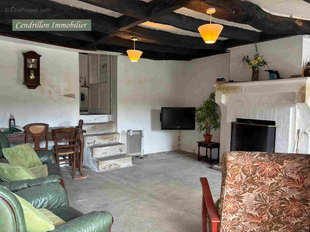 Projet rénovation ! Maison indépendante 70m2 habitables, en pierre avec terrain, près du Lac de Vassivière. - photo 10