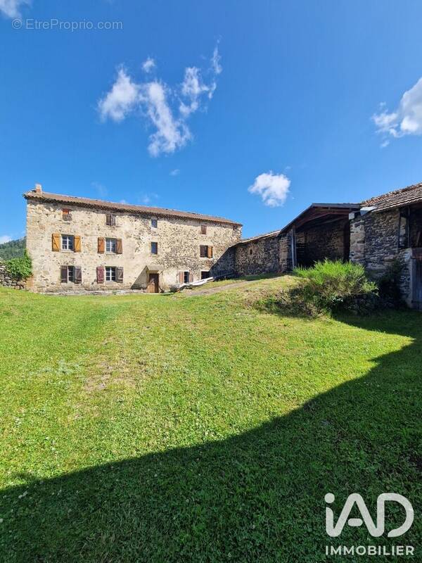 Photo 1 - Maison à VIELPRAT