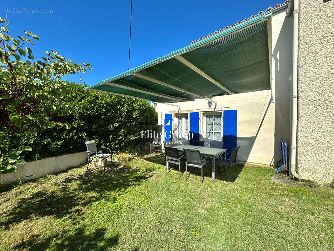 Maison à SAINT-NAZAIRE-SUR-CHARENTE