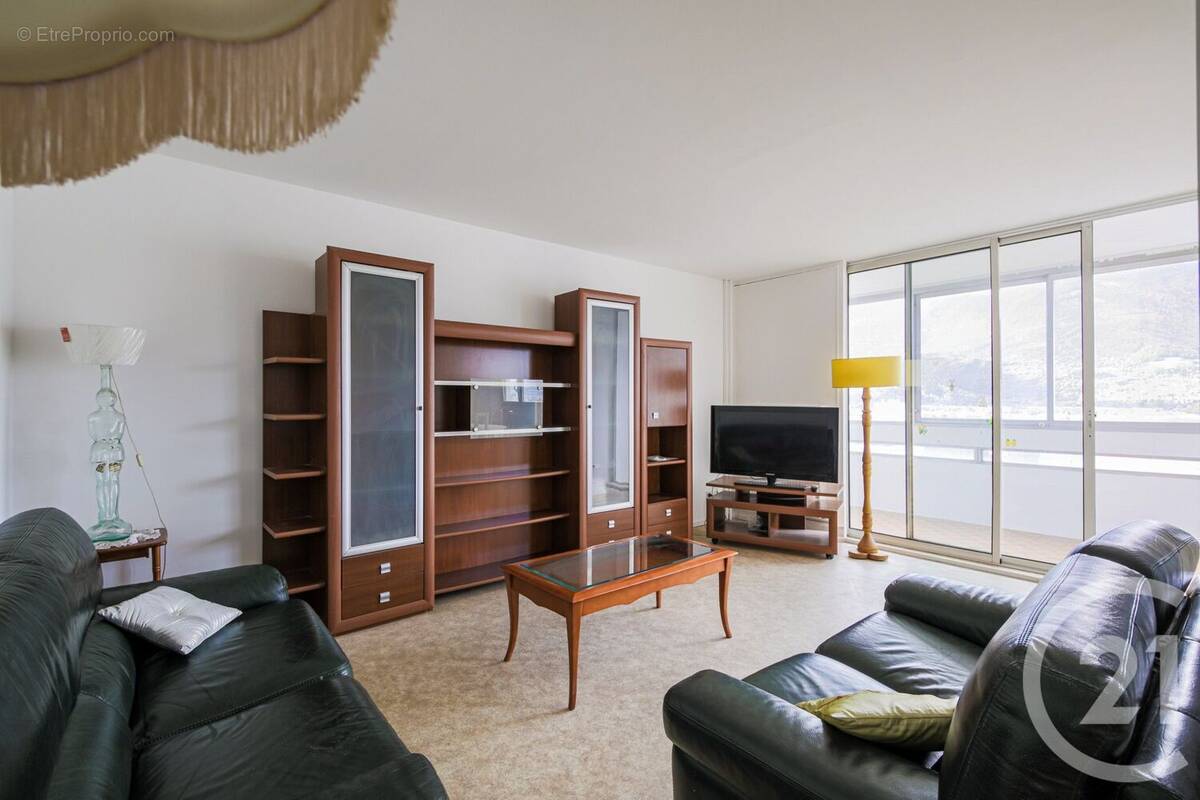 Appartement à ECHIROLLES