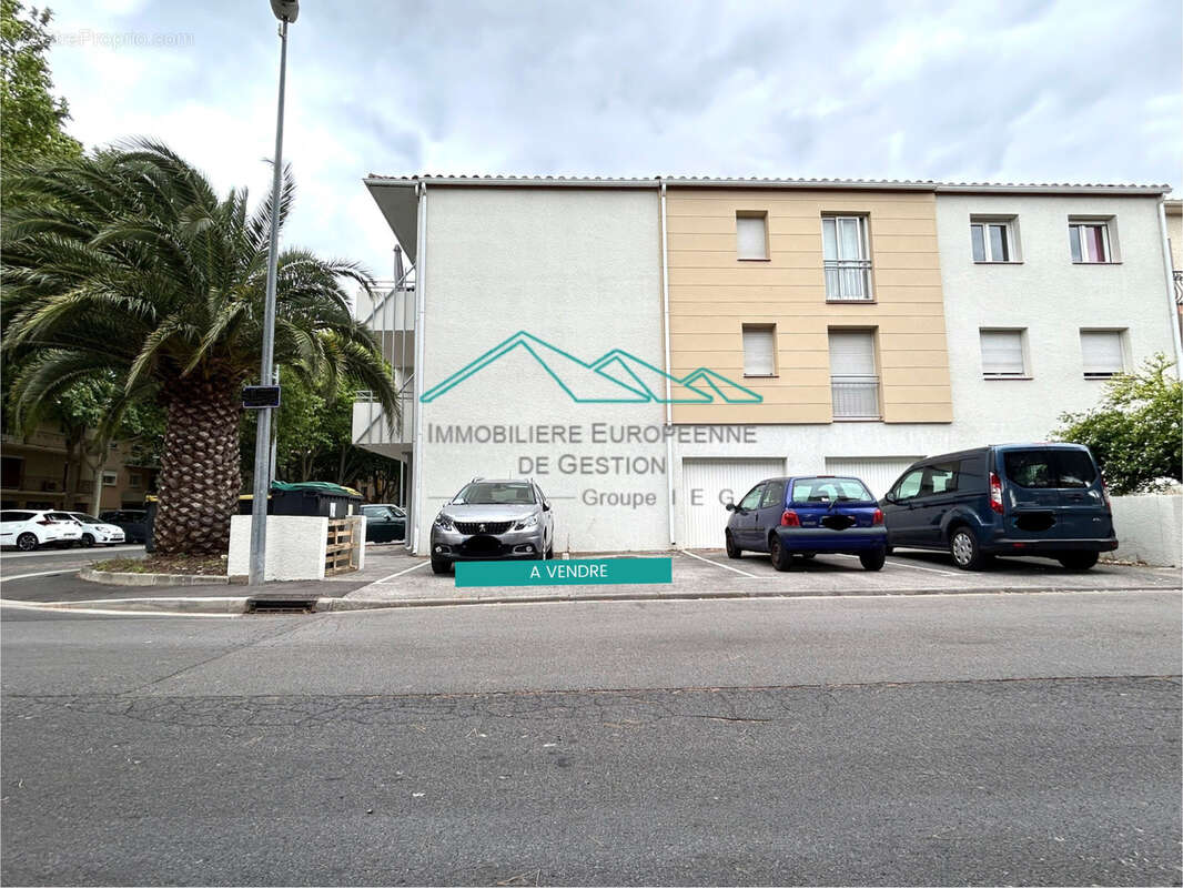 Parking à PERPIGNAN