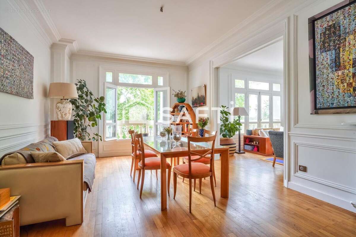 Photo 5 - Appartement à PARIS-7E