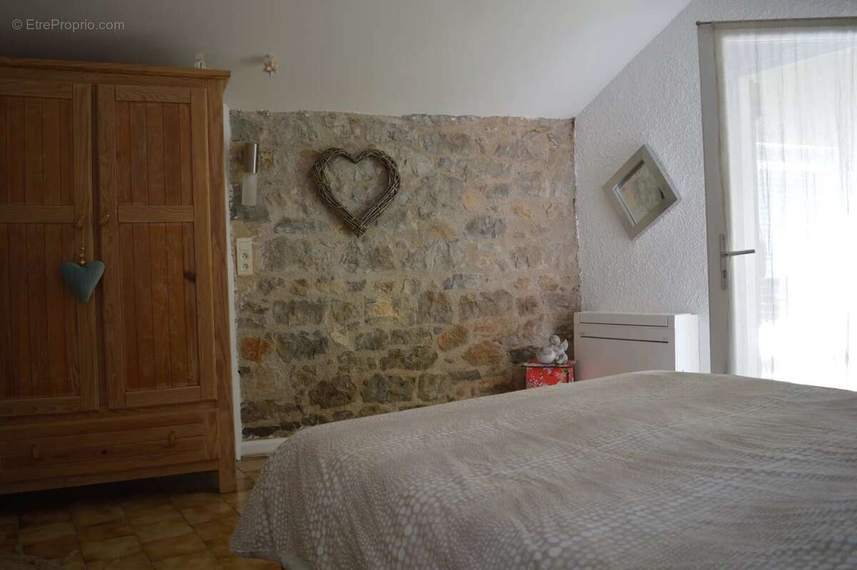 Maison à SAINT-ANTONIN-NOBLE-VAL