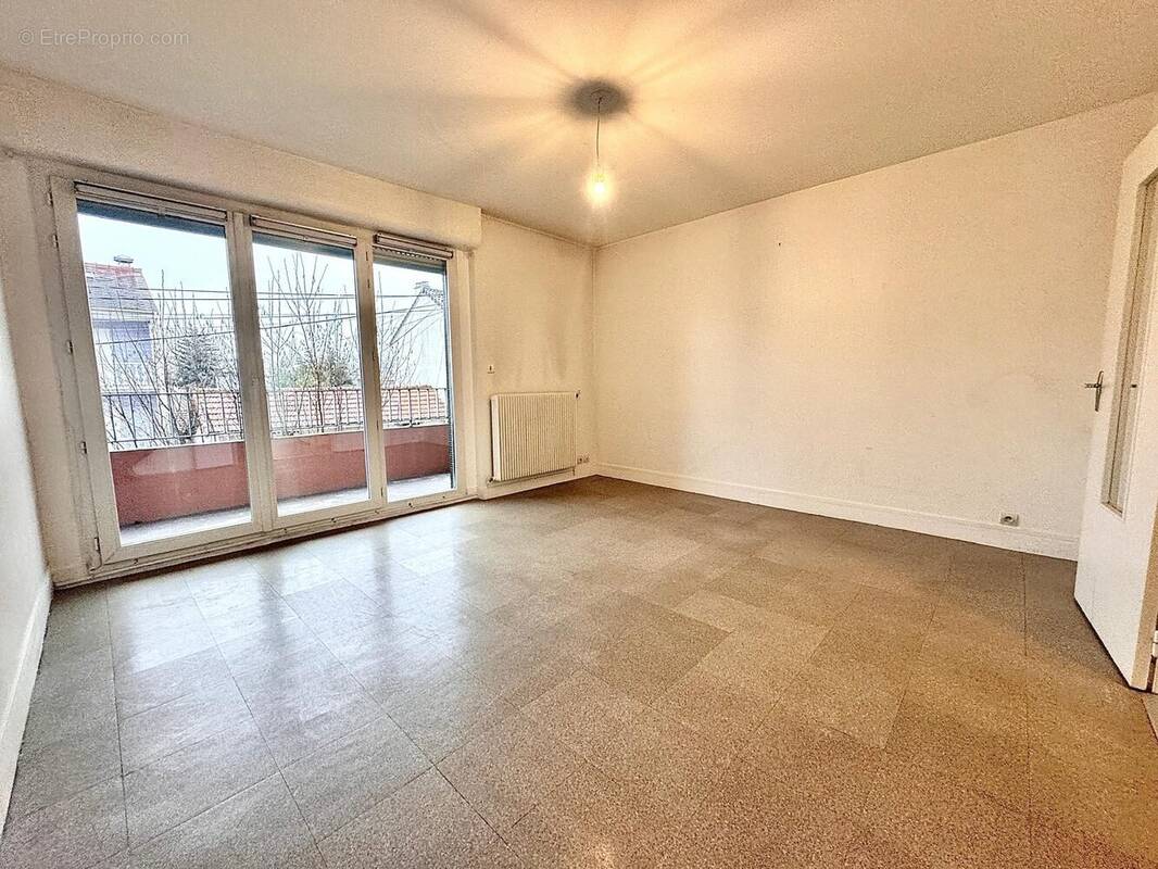 Appartement à MONTREUIL