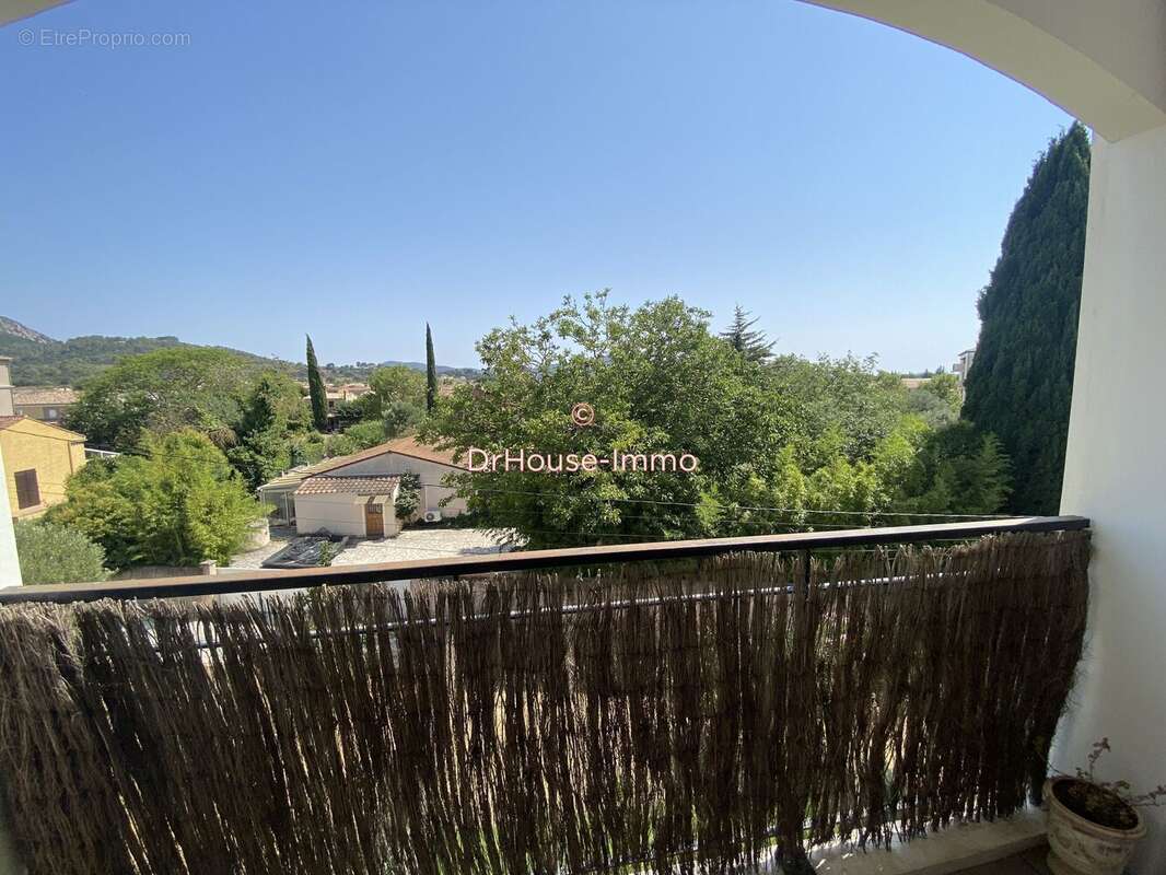 Appartement 42 m² à La Crau  - photo 8