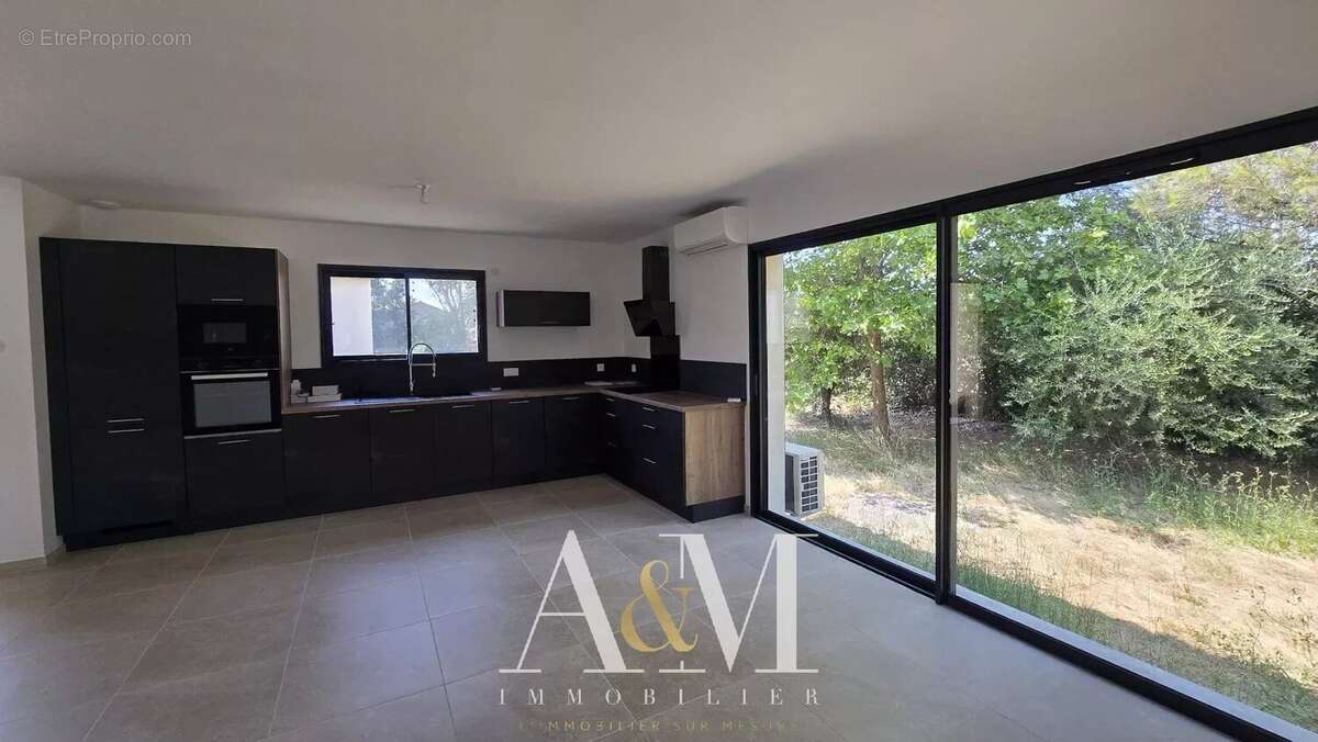 Maison neuve 4 pièces de 85 m² avec grand terrain et garage – Saint-Chaptes - photo 4