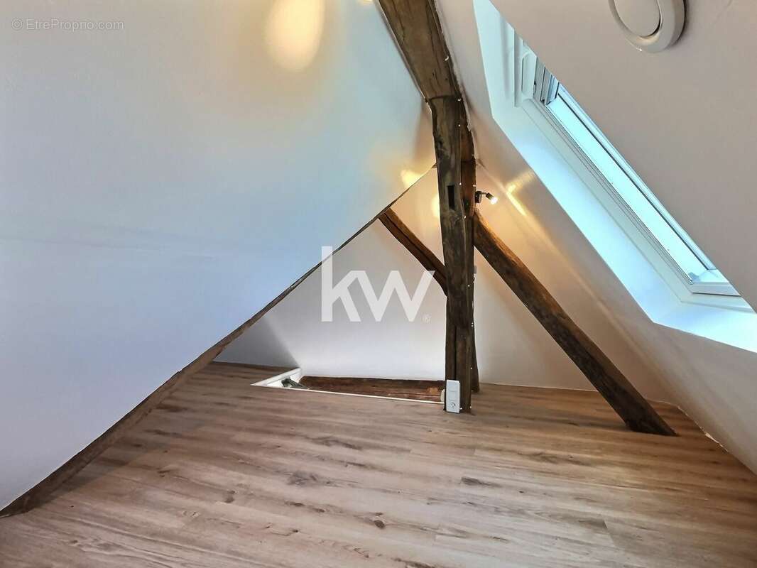 Appartement à MENNECY