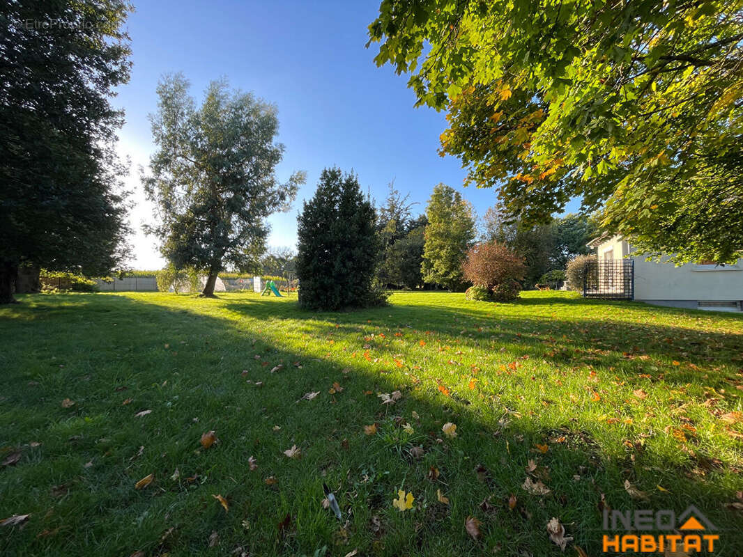 Maison à PLEUMELEUC