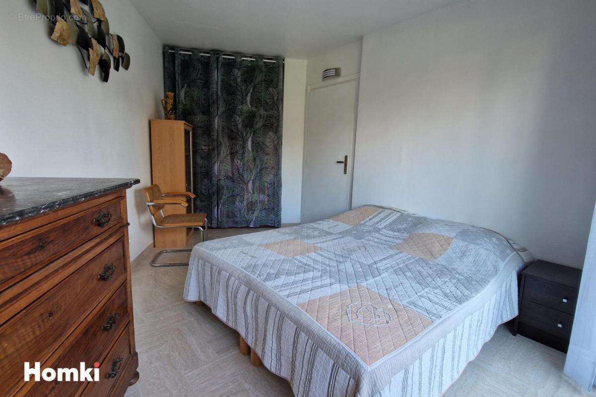 Appartement à MANDELIEU-LA-NAPOULE